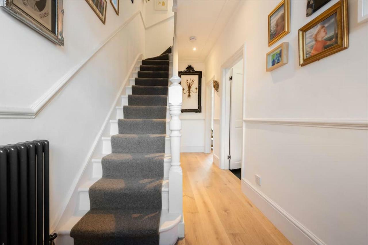 Вилла Gorgeous, 4 Bed Victorian House In Dollis Hill Лондон Экстерьер фото
